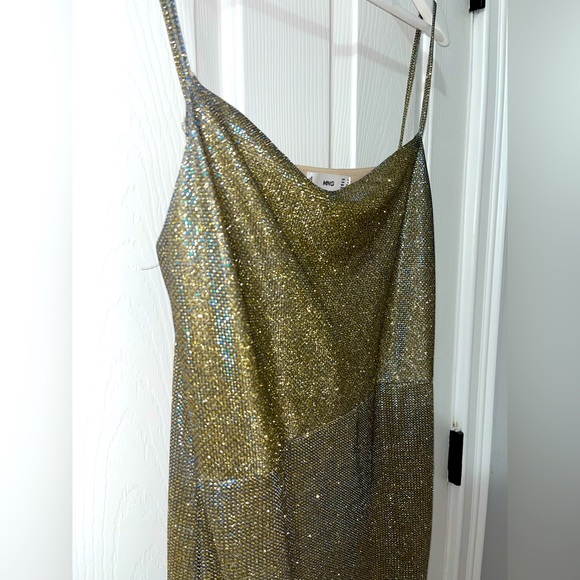 Gold Midi Mango dress - Picture 2 of 4